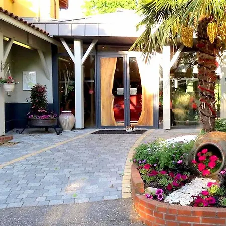 Logis Hotel Restaurant Chez Nous