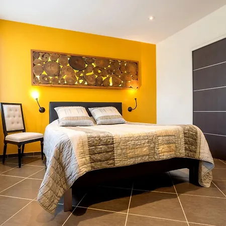 Logis Hotel Restaurant Chez Nous Hotell Sainte-Croix (Ain)