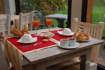 Hotell Logis Hotel Restaurant Chez Nous