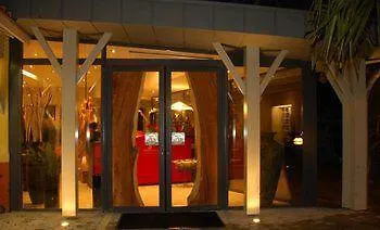 Logis Hotel Restaurant Chez Nous 2* Sainte-Croix (Ain)