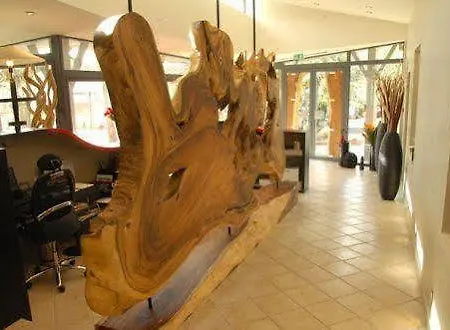 Hotel Logis Restaurant Chez Nous 2*